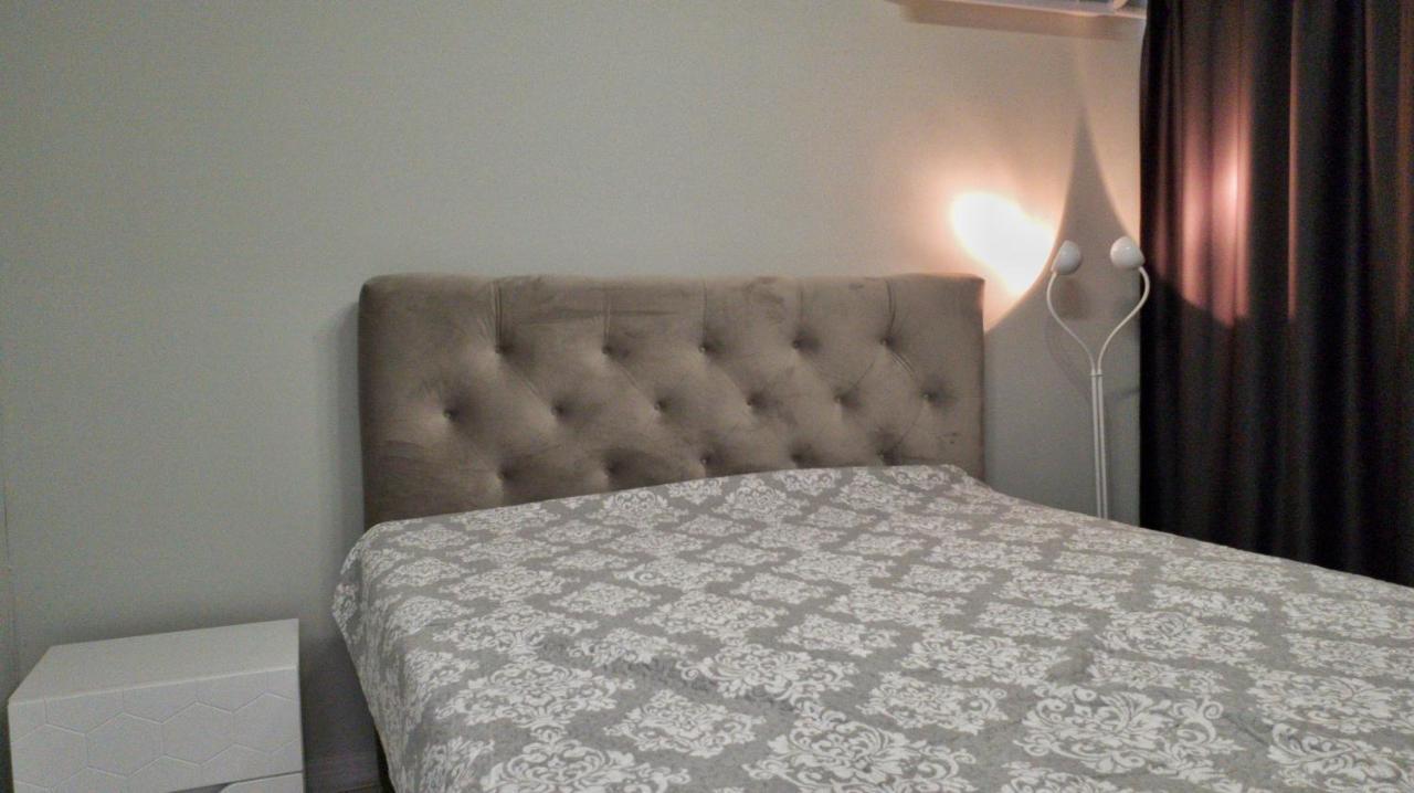 Cozy Studio Near The Park With Huge Verandah. Βελίκο Τίρνοβο Εξωτερικό φωτογραφία