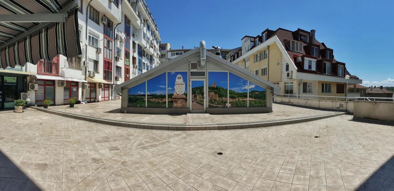 Cozy Studio Near The Park With Huge Verandah. Βελίκο Τίρνοβο Εξωτερικό φωτογραφία