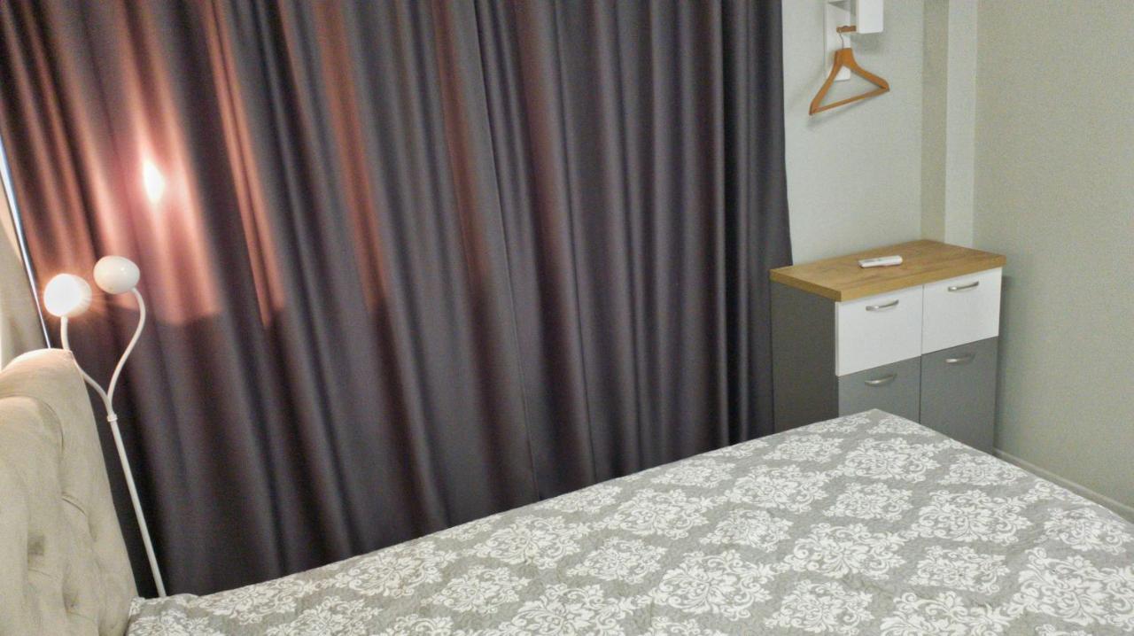 Cozy Studio Near The Park With Huge Verandah. Βελίκο Τίρνοβο Εξωτερικό φωτογραφία
